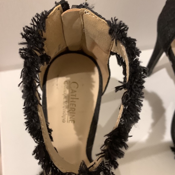 Catherine Malandrino 🖤Black Denim Fray Edge Sherpa Look Fringe Ankle Strap Heel - Picture 10 of 11